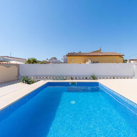Сasa de vacaciones Cala By Interhome Ampuriabrava